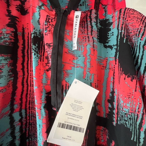 Fabletics XL Pocketed Shorts Romper - Picture 5 of 16